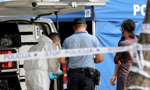 [FOTO/VIDEO] Na parkiralištu u Trnju pronađen mrtav muškarac, fizički se sukobio s drugim za kojim policija traga