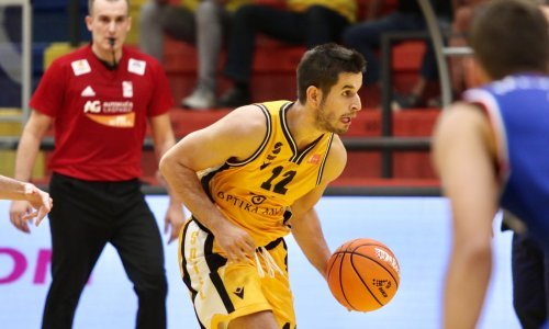 Nakon devete uzastopne pobjede Splita protiv Cibone Srđan Subotić priznao da je zaigrao na jedinu kartu za uspjeh, a Vladimir Jovanović poručio: Prebili su nas!