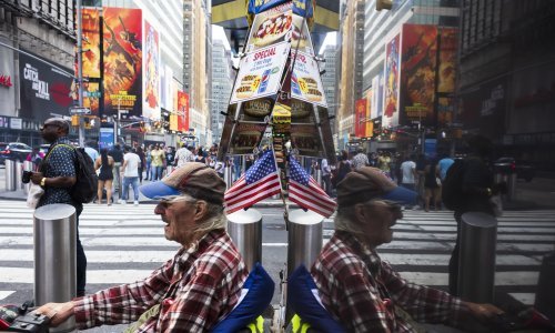 Sjedinjene Države premašile broj od 700.000 umrlih od covida-19