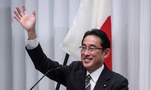 Japanski 'šogun iz sjene' Abe osigurao utjecaj nad budućim premijerom