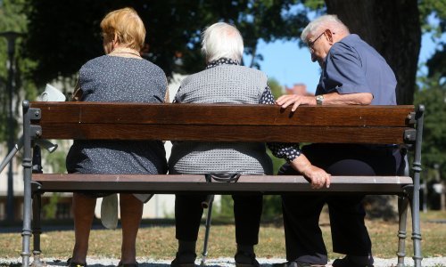 Priprema se novi model: Obiteljske mirovine u prosjeku bi mogle biti veće 300 kuna