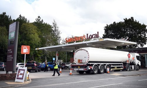 Britanija diže vojsku za opskrbu benzinskih postaja gorivom