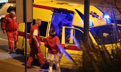 Motociklist u Splitu sletio s ceste, preminuo u bolnici