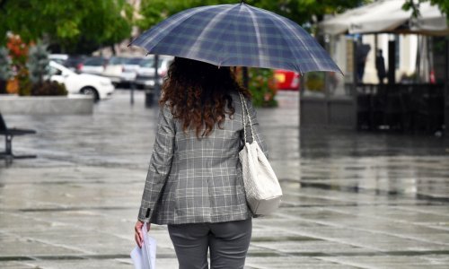 Stigla je promjena vremena: Kiša i grmljavina u unutrašnjosti, pljuskovi i u Dalmaciji