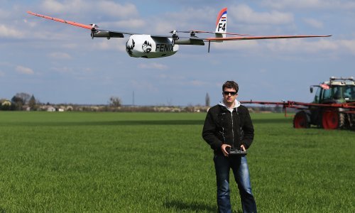 [FOTO/VIDEO] Hrvatskim farmama i poljima sve više vladaju umjetna inteligencija, autopiloti, dronovi i roboti