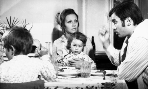 Na YouTubeu osvanulo Naše malo misto u boji: Ovo je zločin nad kvalitetom te serije i krađa autorskih prava