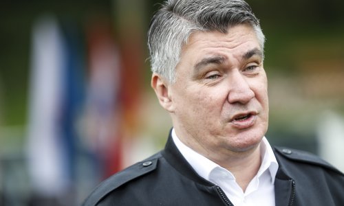 Milanović o kritici pulmologa Sriće: Tko je taj čovjek?! Još jedna osoba kojoj je ova kriza omogućila da izmigolji iz rupe. Neke njegove starije kolege ga smatraju lupetalom