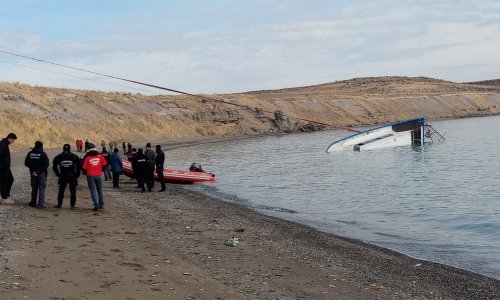 Najvećem turskom jezeru nema spasa, nepovratno se suši: Na dnu se ukazale grobnice