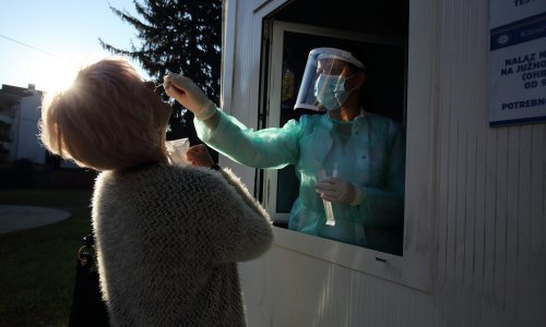 [FOTO] Filter za odlazak na posao: Od 322 testiranih djelatnika KBC-a Osijek šest pozitivnih na koronu