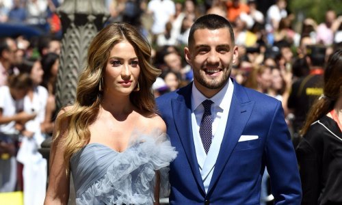 Izabel Kovačić ponovno oduševljava elegancijom, a najviše pažnje privukla je kardiganom brenda fokusiranog na transparentnost