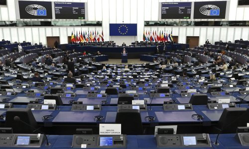 Europski parlament: SAD i dalje najvažniji partner, no treba graditi autonomiju