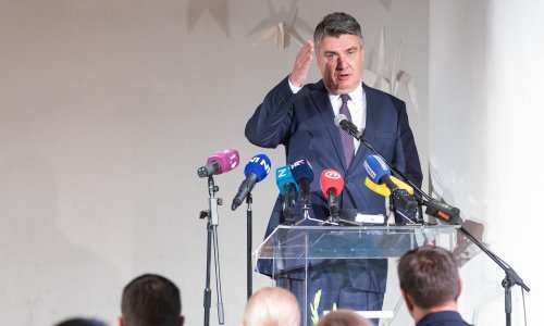 Milanović: Svi imaju maske, a većina ih je cijepljena. Nevjerojatna je poslušnost ljudi kad baš i ne bi trebalo biti poslušan
