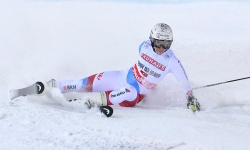 Strašna ozljeda švicarske skijašice; osvajačica zlatne olimpijske medalje slomila je obje ruke...