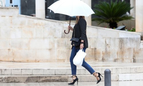 [FOTO] Kiša i vjetar danas neće štedjeti, provjerite stiže li razvedravanje za vikend