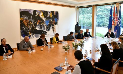 Milanović sa sindikatima razgovarao minimalnoj plaći i neradnoj nedjelji