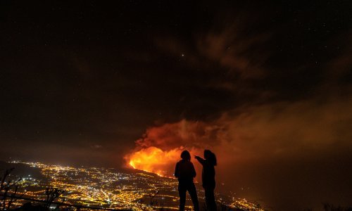 [FOTO/VIDEO] Iz vulkana na La Palmi ne staje sukljati lava, magma progutala još nekoliko kuća