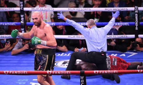 [FOTO] Dominantni Tyson Fury brutalno nokautirao Deontayja Wildera te je ostao boksački kralj u teškoj kategoriji