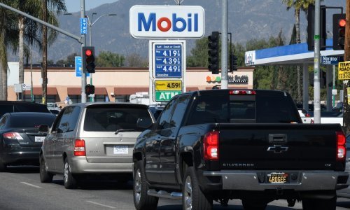 Cijene nafte porasle za oko četiri posto; cijena barela u SAD-u je najviša još od 2014.