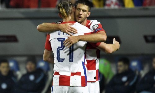 [FOTO] Andrej Kramarić prekinuo 'sušu' nakon točno godinu dana i više od 700 minuta te ušao u društvo Kalinića, Vlaovića i Rakitića