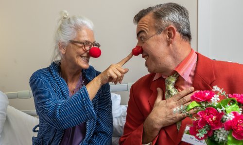 Crveni nosovi klaunovidoktori prvi puta posjećuju Dom za starije osobe Dubrava