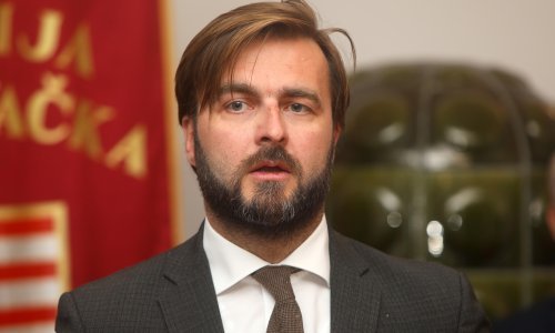 Ćorić: Bude li potrebno, djelovat ćemo na trošarine ili PDV