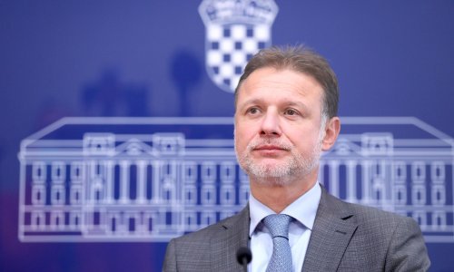 [FOTO] Jandroković: Zastupnicima koji nemaju potvrdu i ne žele se testirati omogućit ćemo da se uključe videovezom