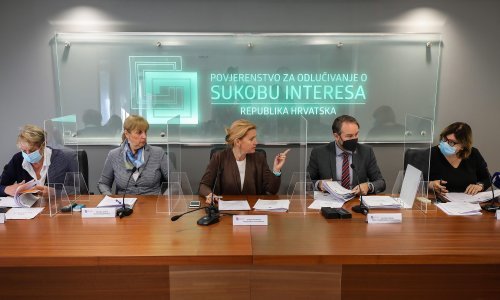 [FOTO] Povjerenstvo za sukob interesa neće pokrenuti postupak protiv Beroša zbog Cijepise