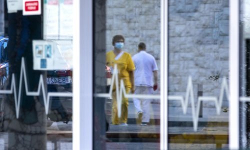Iz splitske bolnice javljaju: Beba i zaražena trudnica koja je stavljena na respirator su stabilno
