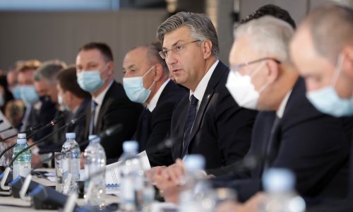 [FOTO] Plenković na sastanku sa županima: Dobro smo odgovorili na izazove proteklih mjeseci