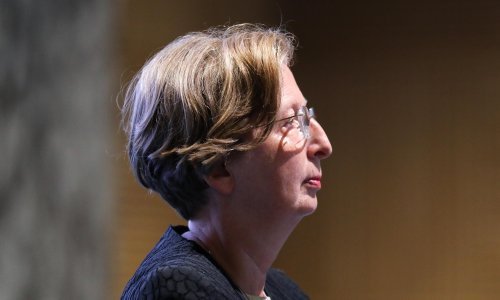 Prosvjednici pred vratima Alemke Markotić: 'Krvoločno smo pozvonili na zvono'