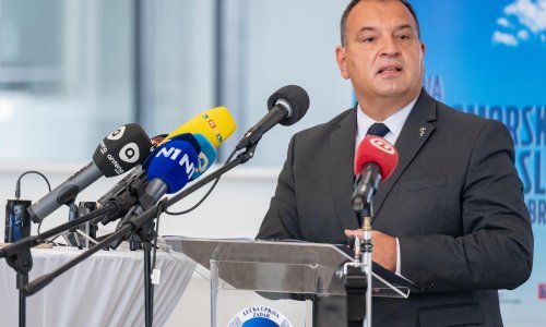 Beroš: Nije me strah prosvjeda, ali mi je neugodno što dolaze pred moju kuću zbog djece