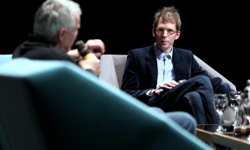 [ČUJ OVO] Predstavljamo rubriku u kojoj naši kulturnjaci pišu o glazbi koju slušaju. Prvi na redu je pisac i urednik Andrija Škare, koji donosi crtice o pjesmama koje ga opsjedaju