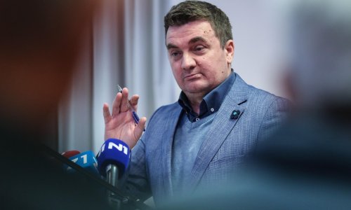 Prokret u Srbiji: Nema dokaza da su Letić i Kajkić suradnici hrvatske tajne službe