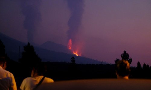 Tri psa zatočena blizu vulkana na La Palmi spašavat će se dronom