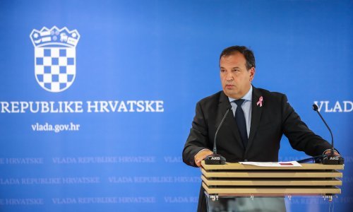 Beroš: Razlog zabrinjavajućeg skoka zaraženih nedovoljan udio cijepljenih