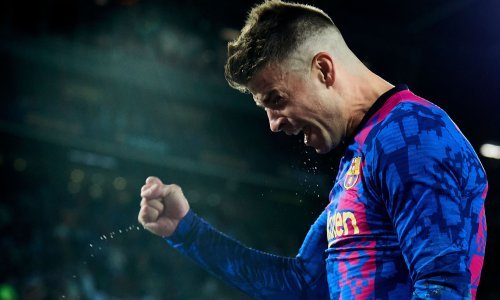 Neuništivi Gerard Pique spasio Barcelonu te došao do tri rekorda Lige prvaka; ulovio je brazilskog 'bombardera' Roberta Carlosa
