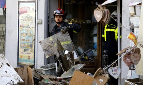 Oluja Aurora ostavila bez struje 250.000 kućanstava u Francuskoj