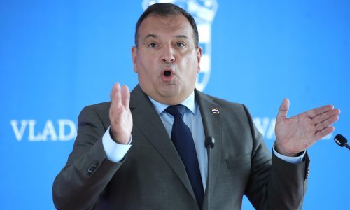 [VIDEO] Beroš o Laucu: Nitko mu ne može zabraniti drugačiji stav, ali kritiziram objavu