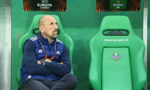 Trener Dinama Damir Krznar nije skrivao razočarenje predstavom svojih igrača, a zna se i pravi razlog zašto je izvadio Brunu Petkovića