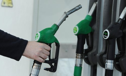 [FOTO] Uskoro bi s benzinskih crpki mogla nestati premium goriva. Istražili smo što to točno znači za vaš automobil