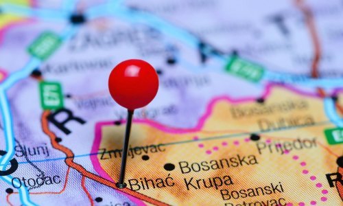 Oskvrnuta kapelica nedaleko Bihaća