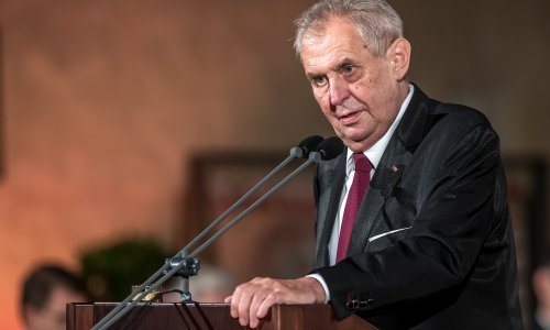 Češki predsjednik Zeman opet završio u bolnici, ovaj put nakon pozitivnog testa na koronavirus