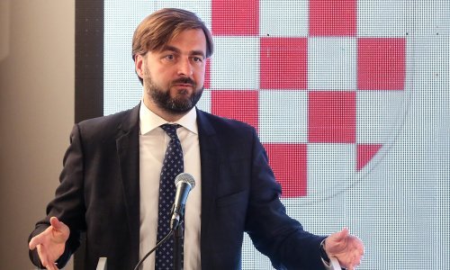 Ako cijena energije nastavi rasti, Hrvatska planira odgodu plaćanja i vaučere za građane