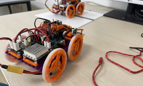 [FOTO] 'Interes je veći nego što smo ikad sanjali': Posjetili smo vikend-radionicu na kojoj se okupljaju mladi hrvatski robotičari