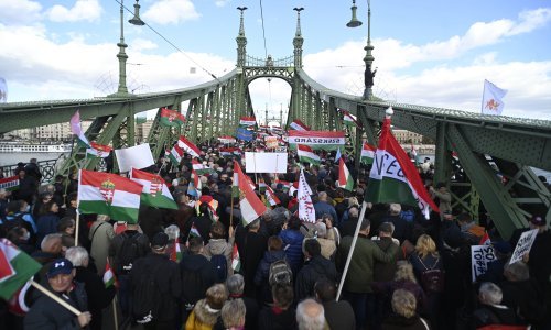 Zahuktava se izborna utrka u Mađarskoj; Vlada i oporba održavaju skupove u Budimpešti