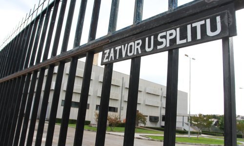 U splitskom zatvoru zabranili dostavu pizze pa se uplašili pobune: Šefa zločinačke organizacije premjestili u Šibenik