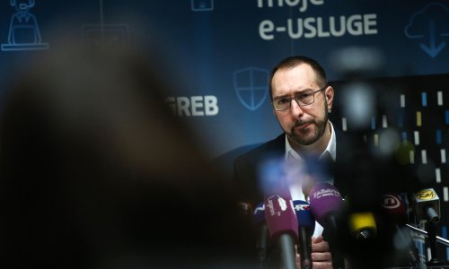 Tomašević tvrdi da su škole uplate za režije i hranu dobile i prije objave u medijima: Smanjili smo kašnjenja u plaćanju