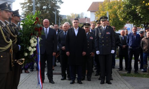 [FOTO] Milanović uručio odlikovanja pripadnicima 137. brigade