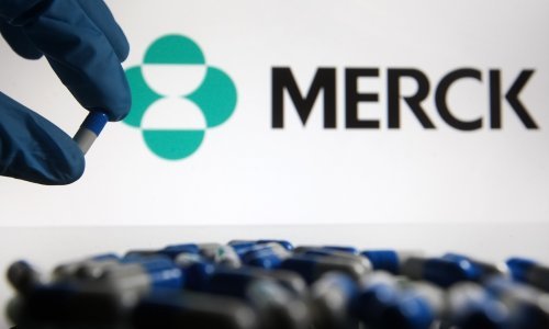 Nova studija: Merckova tableta za covid manje učinkovita nego što se ranije mislilo