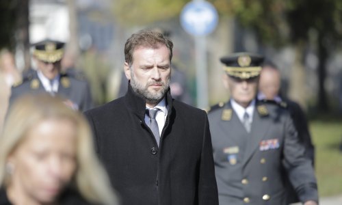 MORH o stanu u kojem živi ministar obrane Banožić: Dobio je velik prostor jer ima troje djece, a stan je renoviran jer je bio zapušten i u njega je provaljivano